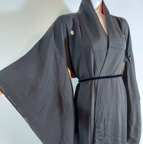 SOLD🦋 Vintag silk rayon Kimono Japanese robe - Picture 6 of 12